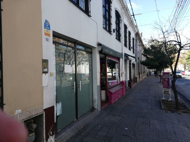 ALQUILO CASA PARA CONSULTORIOS Y OTRO RUBRO COMERCIAL CALLE ZUVIRIA AL 400, SALTA CAPITAL